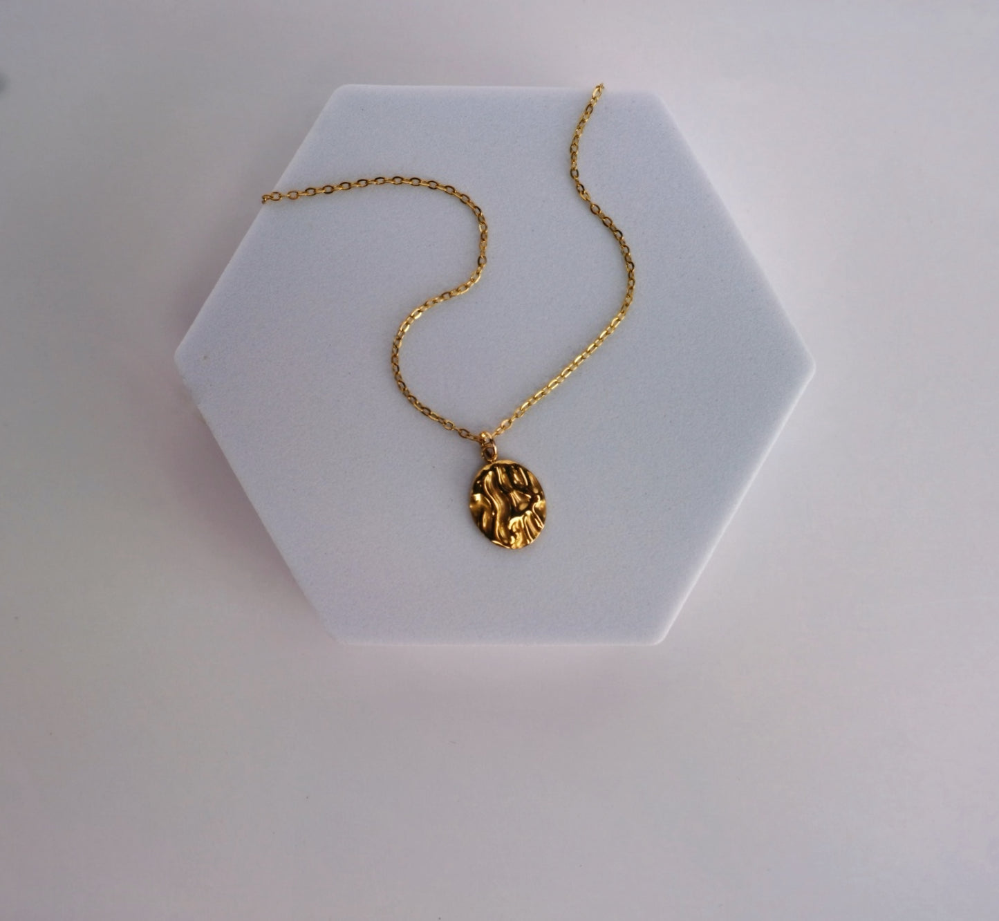 Golden Waves Necklace