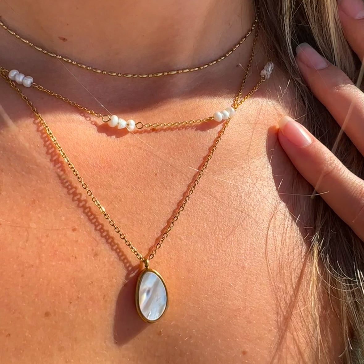Alani Triple Pearl Necklace