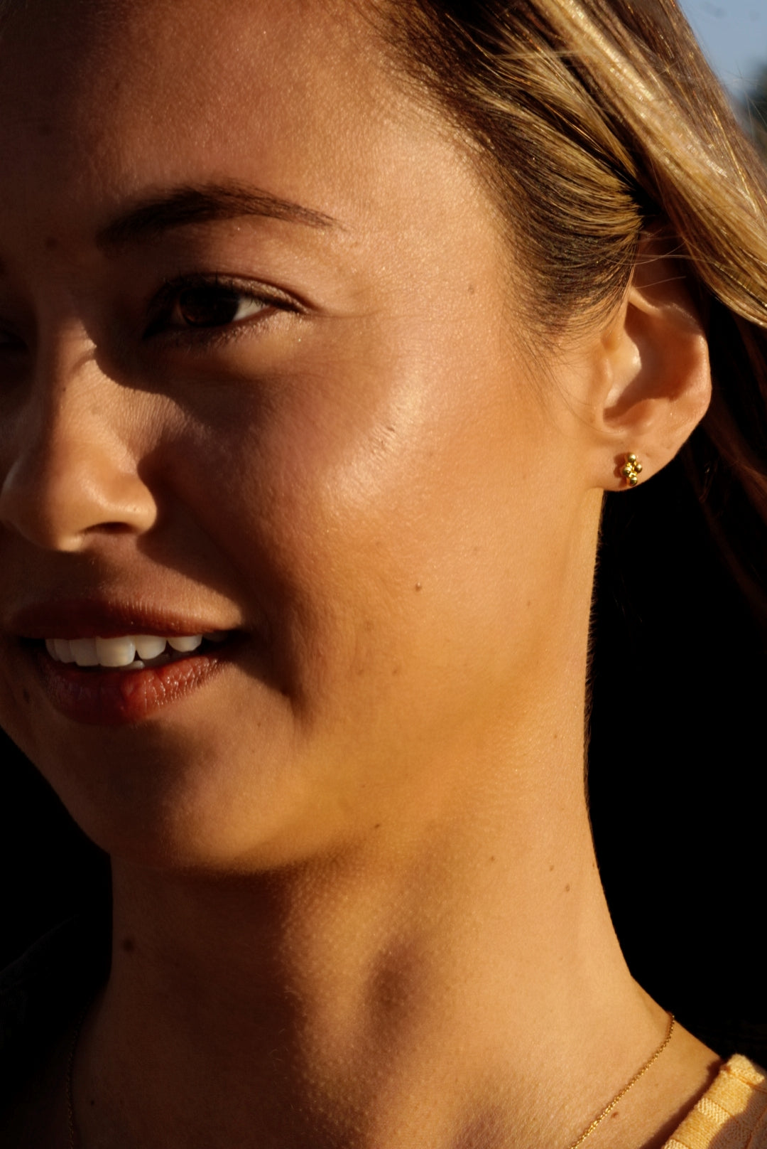Dots of Gold Earring Studs