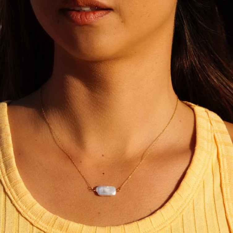 Ocean Pearl Pendant Necklace
