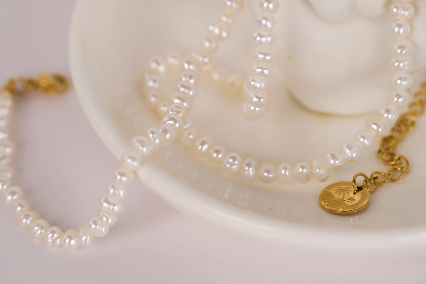 Ayla Pearl Choker