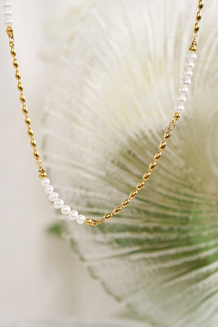Golden Shoreline Necklace