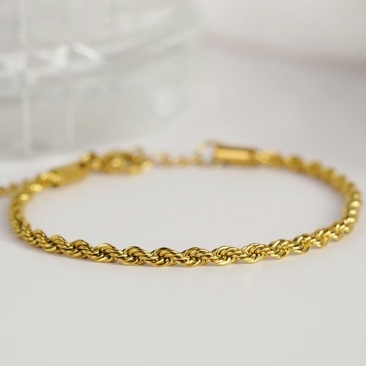 Twisted Beauty Bracelet