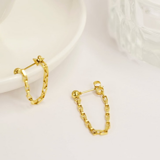 Linkback Earring Studs