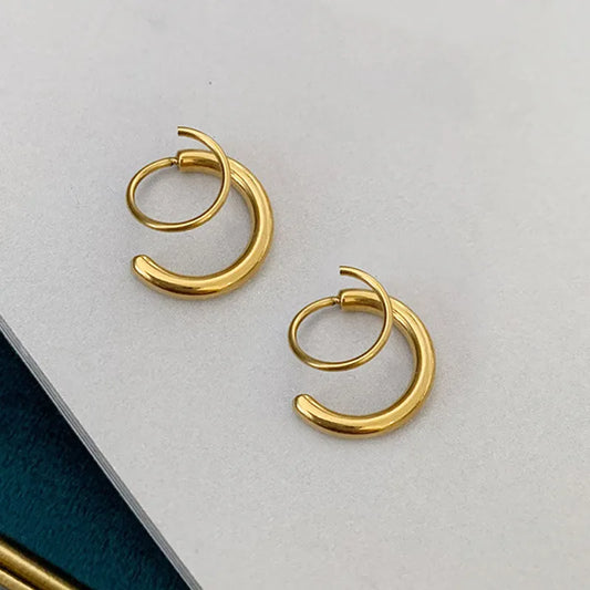 Solid Double Twist Hoop