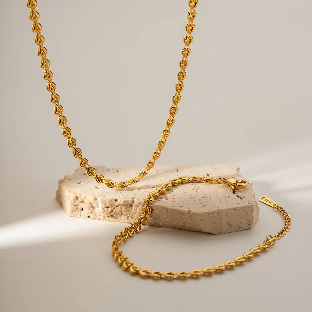 Heart Weaver Bracelet